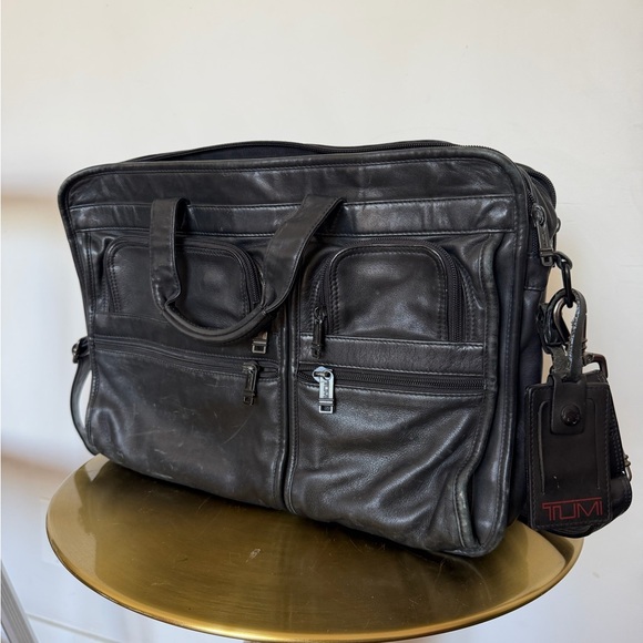 Tumi Other - TUMI Black Leather Briefcase